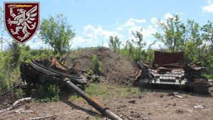 12 tancuri rusești, distruse de parașutiștii ucraineni (armata ucraineană)