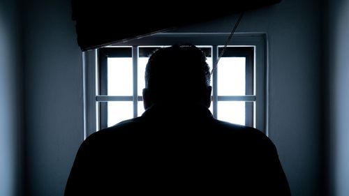 Fostul primar din Baia de Aramă, condamnat la 4 ani şi 4 luni de închisoare pentru fraudă cu fonduri europene / Este la a doua condamnare, prima fiind pentru tăierea unei păduri a orașului