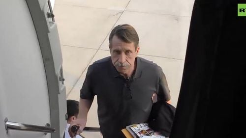 VIDEO FSB publică o înregistrare care arată momentul în care vedeta americană de baschet Brittney Griner este eliberată în schimbul traficantului de arme Viktor Bout, supranumit „Negustorul Morții”
