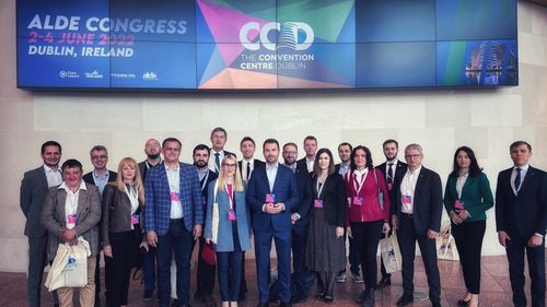 Drulă: Delegația USR la Congresul ALDE Europe a cerut ca Republica Moldova să primească statut de țară candidată la UE, la finele lunii iunie