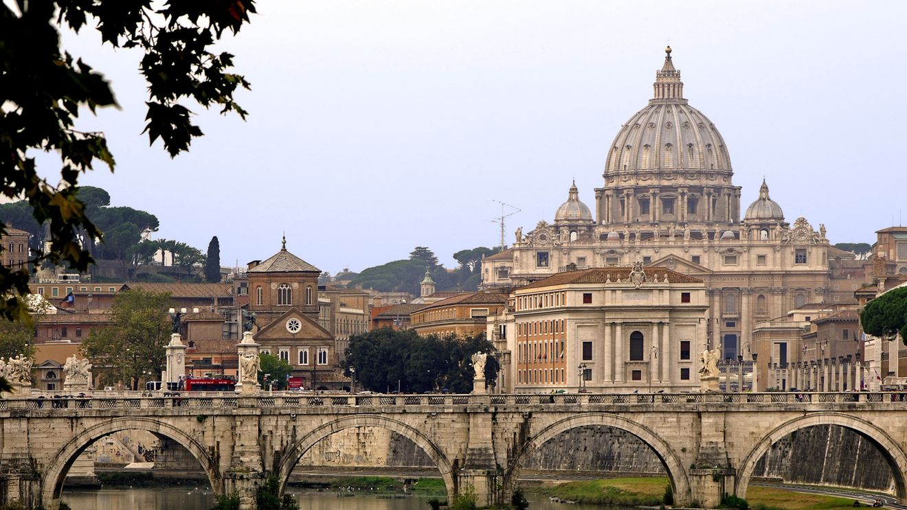 Tot ce trebuie să știți despre vizitarea Romei și a Vaticanului după moartea Papei Francisc / La ce să vă așteptați dacă aveți planificată o călătorie aici în următoarele săptămâni / Ce veți putea vizita și ce va fi închis