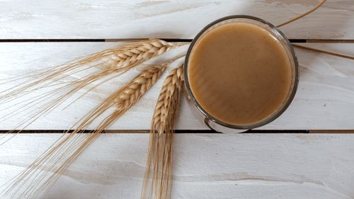 VIDEO | Lucruri mai puțin știute despre bragă. Anita Sterea, istoric, explică de unde a apărut expresia „ieftin ca braga”: „Era cunoscută drept șampănica”