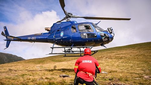 Baza Salvamont de la Bâlea Lac va fi reabilitată, iar pe Vârful Prejba, din Munţii Lotru, va fi clădit un refugiu montan cu punct de belvedere. Consiliul Judeţean Sibiu investeşte 10,4 milioane lei în dezvoltarea turismului în munţii Cindrel, Lotru şi Făgăraş