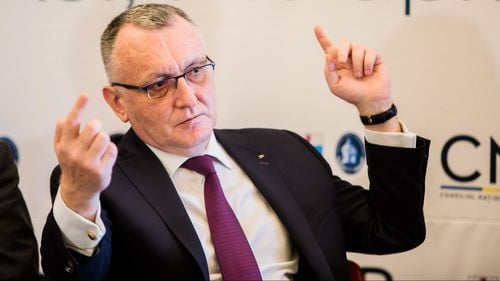 Sorin Cîmpeanu, mesaj la începutul anului școlar: Să reașezăm la locul cuvenit sintagma ”Ai carte, ai parte”/ Expresia face referire la cartea funciară a proprietarilor de terenuri de pe vremea domnitorului Alexandru Ioan Cuza