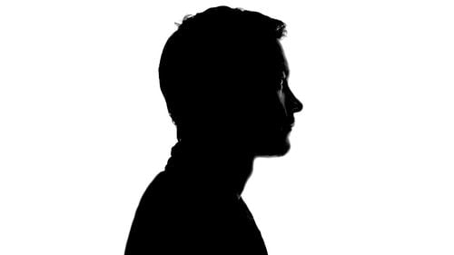 Viața unui dependent de jocuri de noroc: ”Sunt bolnav, un nenorocit, i-am dezamăgit pe toți” / ” Legea aprobată pentru scoaterea sălilor de joc de la sate este fix zero. Nu la sate este problema, nu acolo sunt jucătorii”