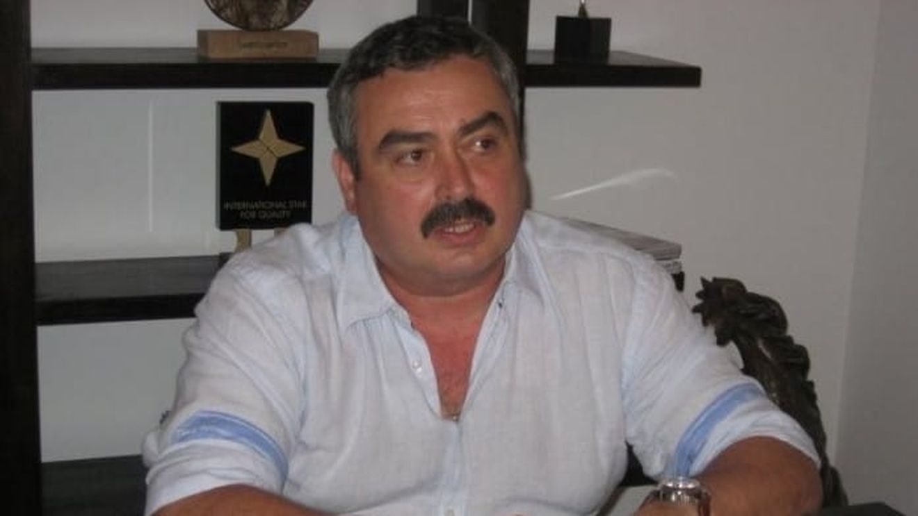 Tranzacție - surpriză pentru nașul lui Dragnea jr: Sorin Paul Stănescu a vândut gigantul Farmavet unui fond de investiții deținut de o bancă de stat din China