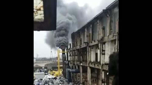 DIGI24.ro: Ministrul Mediului trimite Corpul de Control la incineratorul de deșeuri medicale din Prahova din cauza mirosului pestilențial / Incineratorul este operat de firma lui Treflă, partenerul de afaceri al lui Sebastian Ghiță