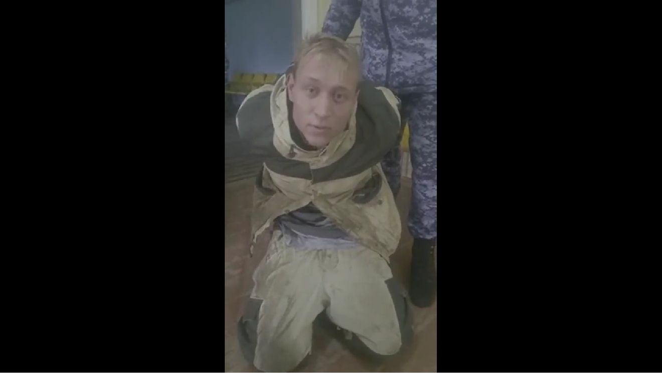 VIDEO Liderul unui comitet de recrutare militară din Siberia a fost împușcat de un bărbat care a refuzat să lupte în Ucraina
