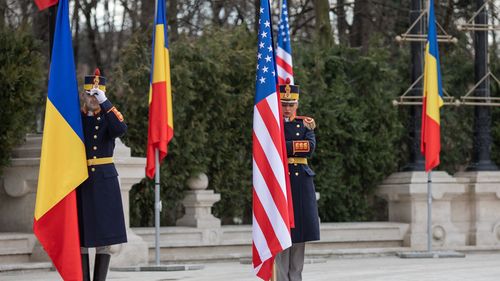 România este singura țară suspendată din programul Visa Waiver din care fac parte 43 de țări / Doar două au fost excluse complet în trecut din programul care le permite turiștilor să călătorească fără viză în SUA