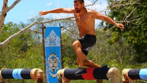 Cătălin Moroșanu a rămas fără permis după ce a fost prins băut la volan. Luptătorul K1 nu a contestat sancțiunea (Surse)