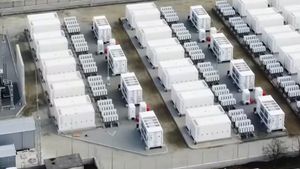 Cea mai mare baterie de stocare a energiei din România a devenit operațională la Florești, Cluj / Primar: ”Stochează energia când producția este mare și consumul redus și o eliberează atunci când cererea crește”