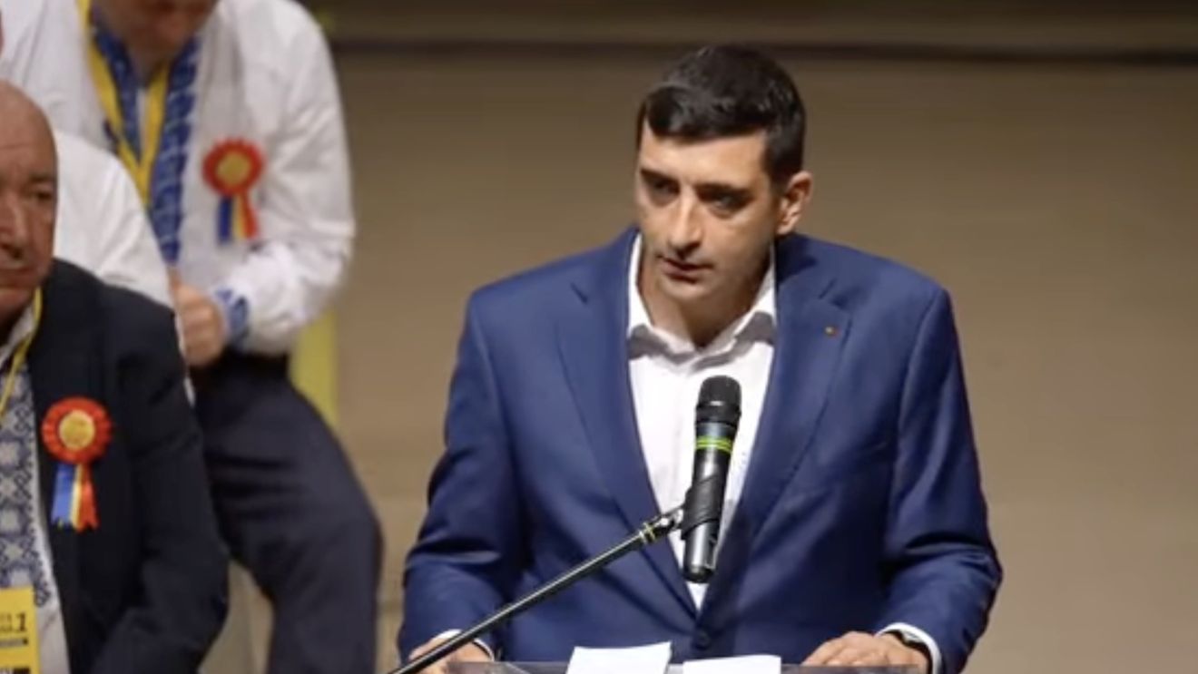 VIDEO Aflat la Alba Iulia, extremistul George Simion s-a comparat cu Charlie Kirk: „Nu voi accepta să fiu împușcat!” / El acuză poliția că nu-l apără, deși a primit „peste 90 de amenințări” / Cum răspunde Poliția