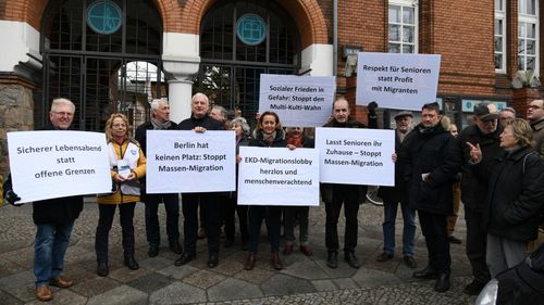 Vârf de solicitanți de azil în Germania/ AfD, partid de extrema dreaptă, crește constant în sondaje/ Încetinirea economiei contribuie la ascensiunea extremismului