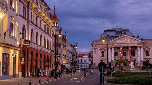 33,4 km de tren urban în Oradea / Investiție de 1,35 de miliarde de lei cu TVA, aprobată de CJ Bihor / Va avea 27 de stații și va conecta municipiul de aeroport și Băile Felix