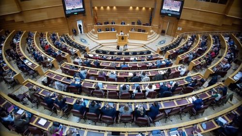 Senatul Spaniei votează împotriva legii privind amnistia și întoarce proiectul la Congresul Deputaților pentru aprobarea finală. Principalul beneficiar al legii ar fi liderul separatist catalan Carles Puigdemont