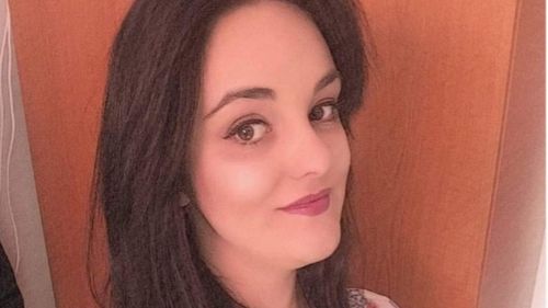 În pielea unui pacient cu dermatită atopică. Marinela Alexandrescu: “Dermatita e prietena mea, am crescut cu ea de când eram bebeluș”