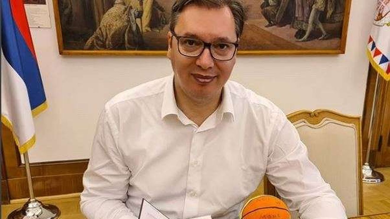 Preşedintele Serbiei, Aleksandr Vucic, s-a înscris la facultate pentru a deveni antrenor de baschet