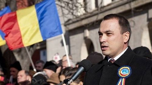 Primarul Focşaniului anunță că va face plângere penală pentru pagini de Facebook false cu numele său