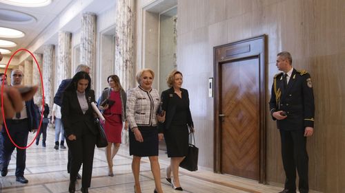 BREAKING Premierul Dăncilă are din nou protecție SPP, în ciuda războiului total declanșat de Dragnea împotriva generalului Pahonțu/ La ședința de guvern a venit cu aghiotant