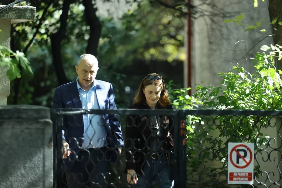 mircea geoana si ana catauta