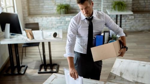 Cauze ale valului de concedieri din IT-ul românesc: Extinderea AI, creșterea costurilor salariale și eliminarea facilităților fiscale / Corina Vasile, ANIS: Modificările fiscale au redus competitivitatea locală într-un moment în care piața globală cere inovație