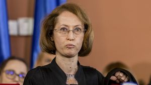 Cine este Raluca Moroșanu, judecătoarea care a avut curajul să o sfideze pe puternica șefă a Curții de Apel București / Sesizarea ei la Curtea de Justiție a UE a dus la decizia în cazul fugarilor