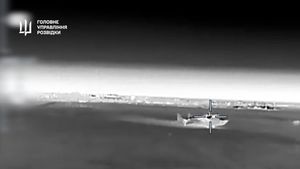 VIDEO Dronele serviciilor secrete ucrainene distrug pentru prima dată în istorie două aeronave amfibii rusești Be-12 Chaika