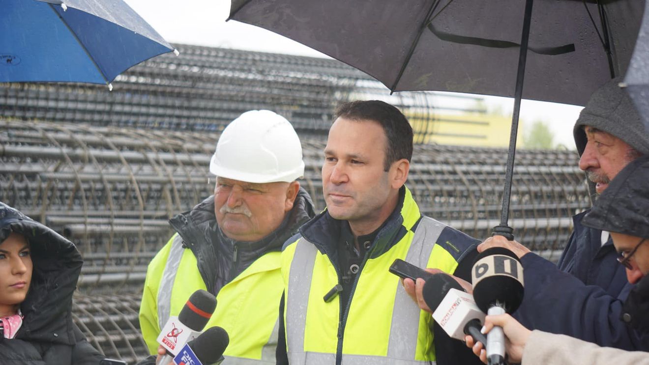 Primarul sectorului 3 din București: Eliberăm o parte din posturile de funcţionari / Facem loc pentru angajaţi contractuali