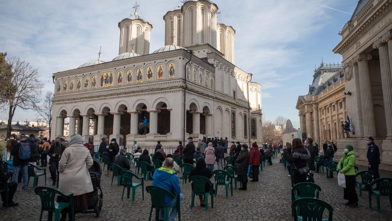 Începe Săptămâna Patimilor / Slujbele Deniilor - la Catedrala Patriarhală, de la ora 17.00