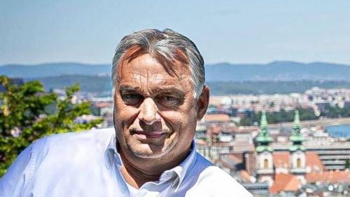Război ideologic în Ungaria în jurul universității chineze aduse de Viktor Orban / Primarul de opoziție din Budapesta redenumește străzile din jurul campusului: Strada Free Hong Kong, Strada Dalai Lama și Strada Martirilor Uiguri