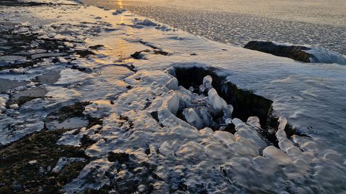 Fenomenul La Nina s-ar putea dezvolta în următoarele trei luni, dar va fi scurt şi de intensitate redusă, arată un raport al ONU
