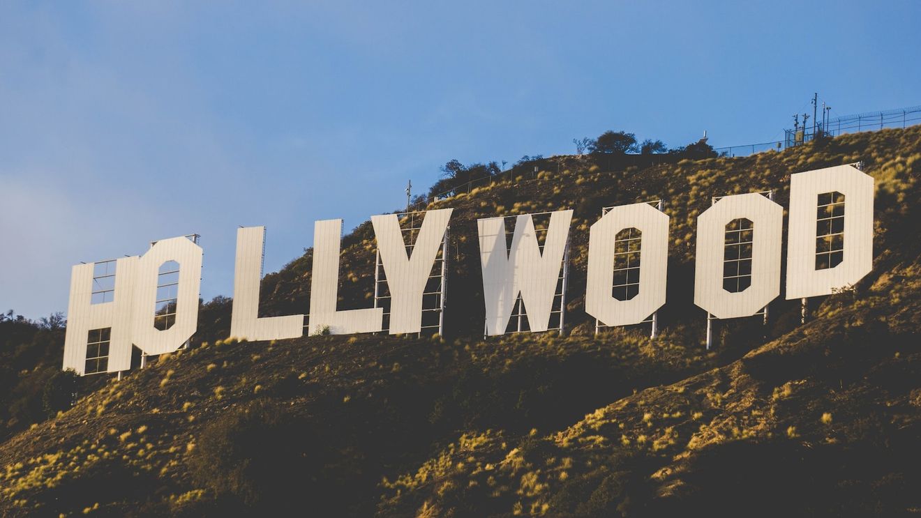 Scenariștii de la Hollywood anunță că au ajuns la un acord cu marile studiouri, după mai multe luni de grevă
