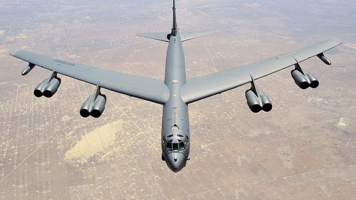 SUA trimit aviația grea în Afganistan pentru stăvilirea avansului talibanilor