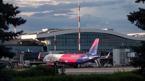 Directorul Wizz Air: Criza de personal a ţinut la sol, în medie, o cursă din 15 / ”Dacă, de regulă, combustibilul reprezenta o treime din costuri, acum a ajuns la jumătate”