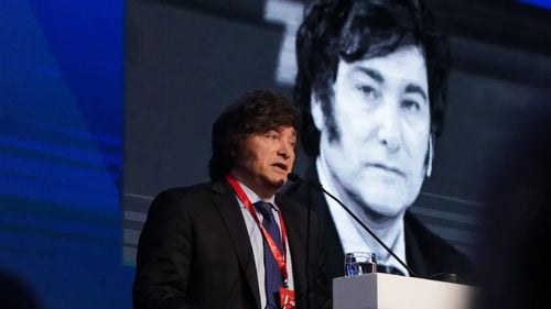 Preşedintele argentinian Javier Milei refuză să îi ceară scuze omologului brazilian Lula da Silva şi îl atacă din nou: „Un mic stângist cu un ego inflamat”