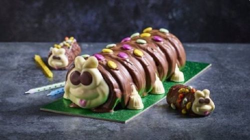 Marks&Spencer dă în judecată Aldi, pe care-l acuză de copierea prăjiturii în formă de omidă Colin