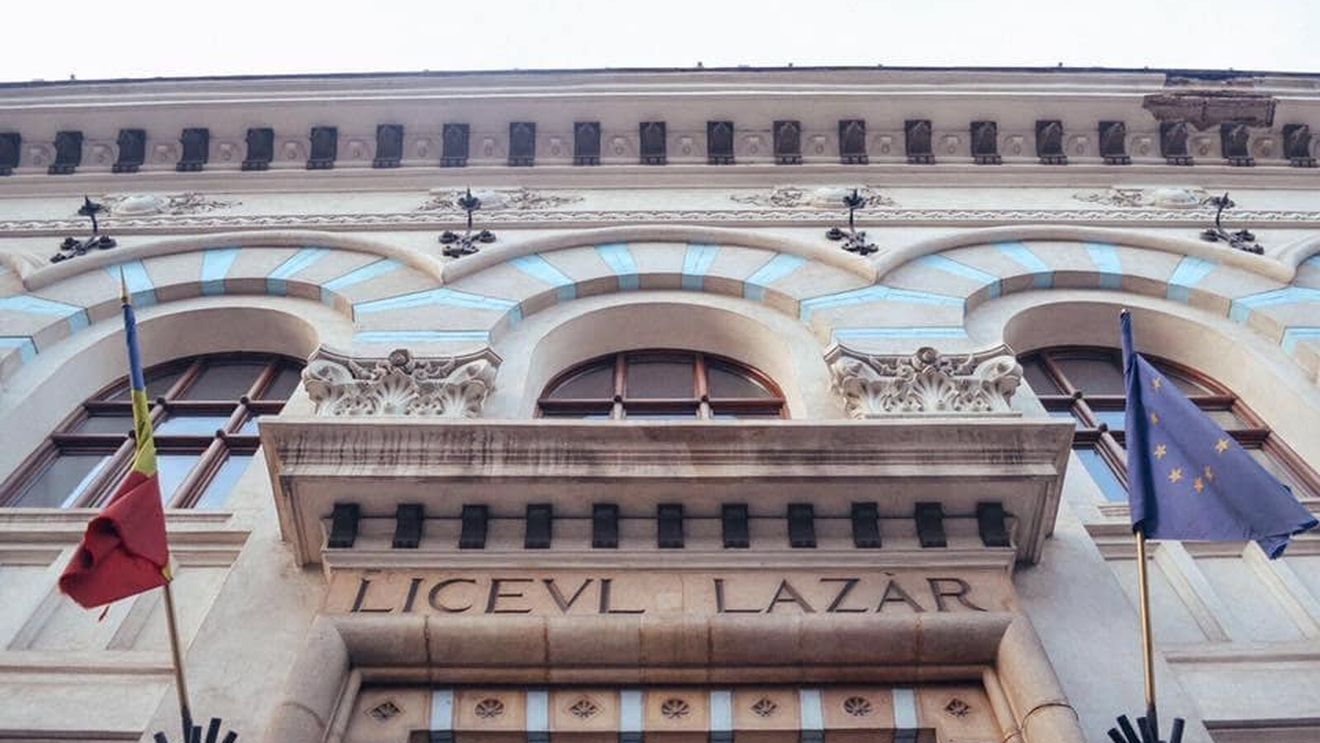 Topul claselor de mate-info din București, după ultima medie de admitere de anul trecut – date din broșura de admitere la liceu 2019