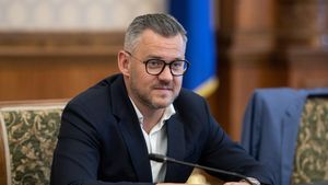 Antal Lorant, UDMR: Să intri în Parlament cu un guvern minoritar este extrem de riscant şi practic rămâne o instabilitate. Eu cred că cea mai optimă variantă este un guvern majoritar