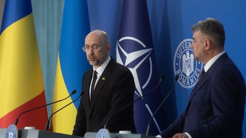 Ședință de guvern comună Ucraina - România la Kiev pentru drepturile minorității române și acorduri bilaterale pentru reconstrucția țării