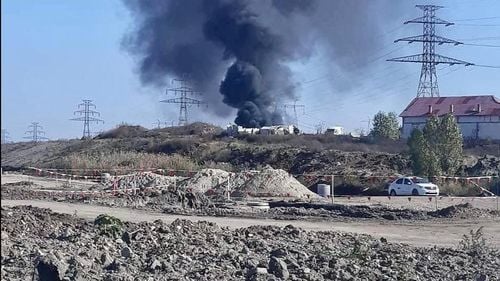 Vot în Parlament pentru stoparea arderilor ilegale de deșeuri: Firmele nu vor mai putea cumpăra de la persoane fizice metale feroase, neferoase şi aliajele acestora, obţinute prin prelucrarea chimică sau termică a materialelor