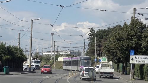Primarul Clujului vrea bandă dedicată și pentru linia de tramvai, „la fel ca în Istanbul”