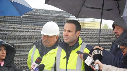 Primarul sectorului 3 din București: Eliberăm o parte din posturile de funcţionari / Facem loc pentru angajaţi contractuali