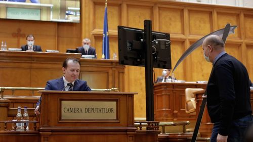 VIDEO Cîțu, în fața deputaților: Eu vă spun că acest prim-ministru rezistă. Cine sunt cei care mă contestă: Ciolacu, Grindeanu, Stănescu, Tudose - slugile lui Dragnea / Ciolacu: O mie de euro pe secundă furați din buzunarul fiecărui român