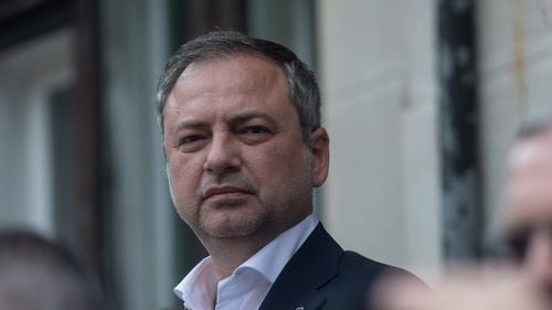 Prim-vicepreședintele PNL Dan Motreanu acuză PSD că a depus intenționat un proiect neconstituțional de abrogare a pensiilor speciale ale parlamentarilor: Dacă legea e respinsă de CCR, Ciolacu ar trebui să demisioneze / Atac și la Ciucă