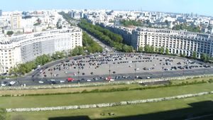 Observație directă. Traficul a crescut în București și în țară pe fondul redeschiderii unor joburi și al anunțului privind ridicarea restricțiilor de circulație de la 15 mai