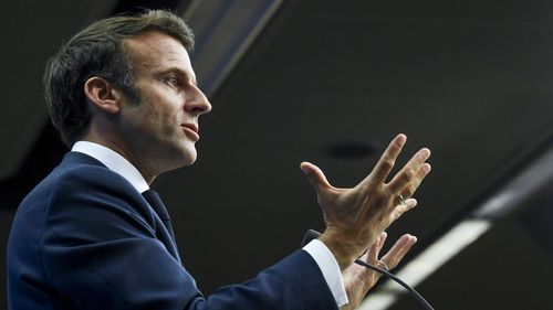 Emmanuel Macron denunţă "noul imperialism" în Pacific, într-o vizită istorică în Vanuatu