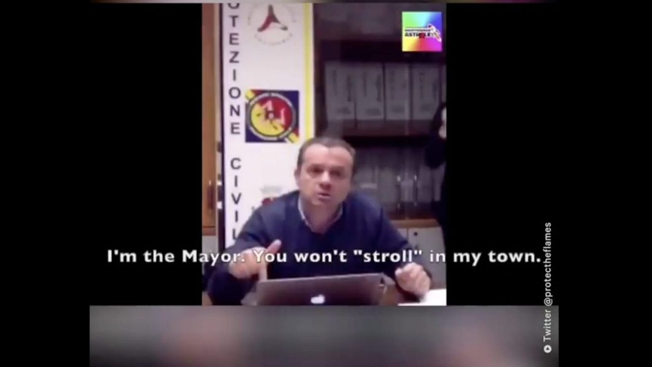 VIDEO Primarii italieni, exasperați că oamenii nu stau în case: ”O să trimitem Carabinierii! Dar îi trimitem cu aruncătorul de flăcări!" / ”Nu vă pot interzice să ieșiți din casă? Vă interzic să mai pășiți pe spațiul public!”