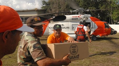 Administraţia Trump elimină 1 600 de posturi USAID în SUA /  Toate persoanele angajate direct, cu excepţia lucrătorilor esenţiali, vor fi plasate în concediu