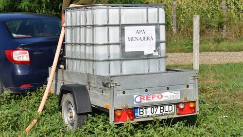 O comună din Botoșani nu are de 20 de ani apă potabilă / Localitatea e condusă de un consilier local, după ce primarul și viceprimarul au fost declarați incompatibili / ”Nu avem cu ne să ne spălăm, o să ne umple păduchii”