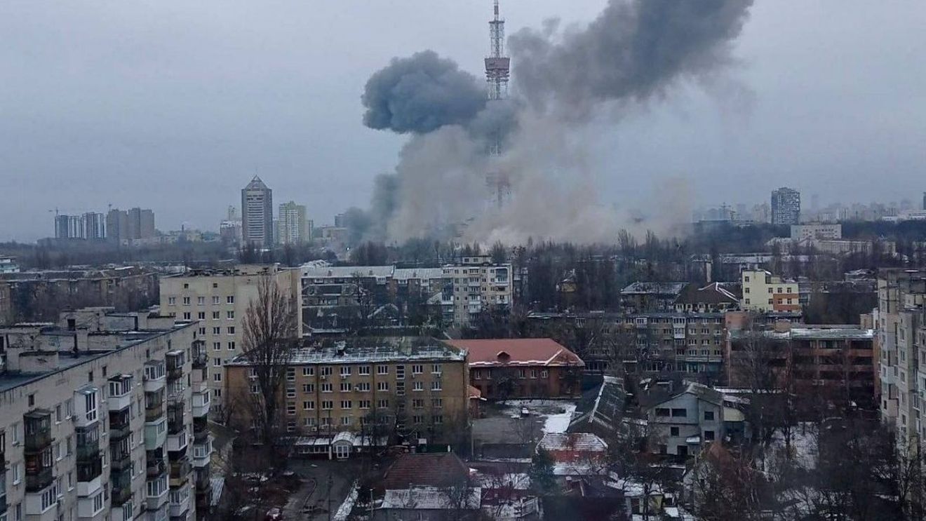 VIDEO Turnul TV din Kiev, bombardat de armata rusă. 5 oameni au fost uciși